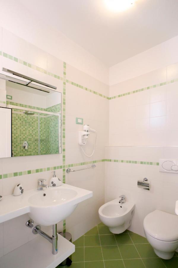 Residence Rizzante Caorle Bagian luar foto